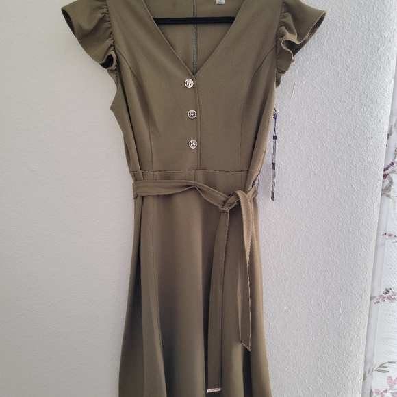 NWT Tommy Hilfiger Flitter Sleeve Dress Size 14 - Picture 7 of 7